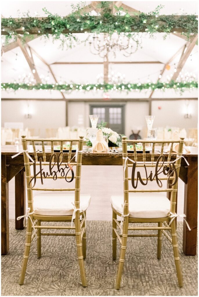 Sweetheart table at Normandy Farm