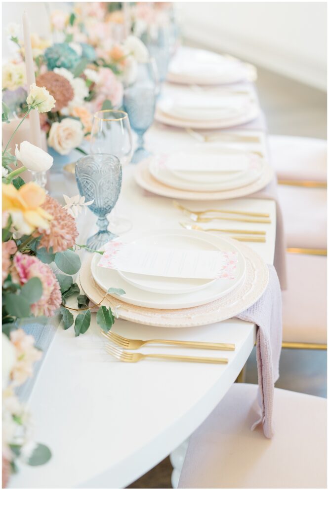 dreamy table setting and details from NJ wedding