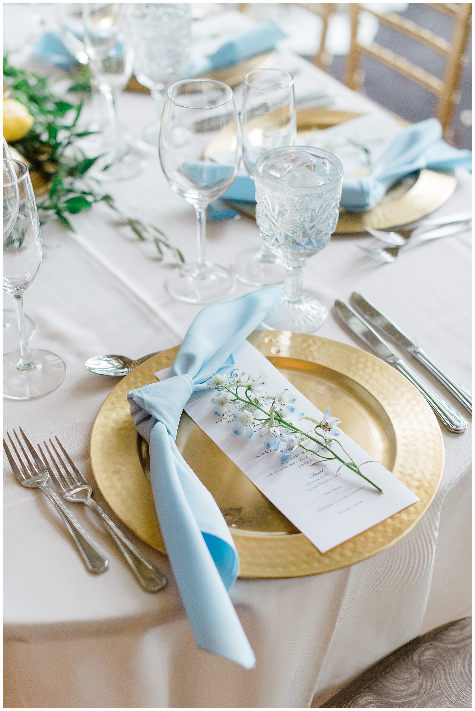 table place settings