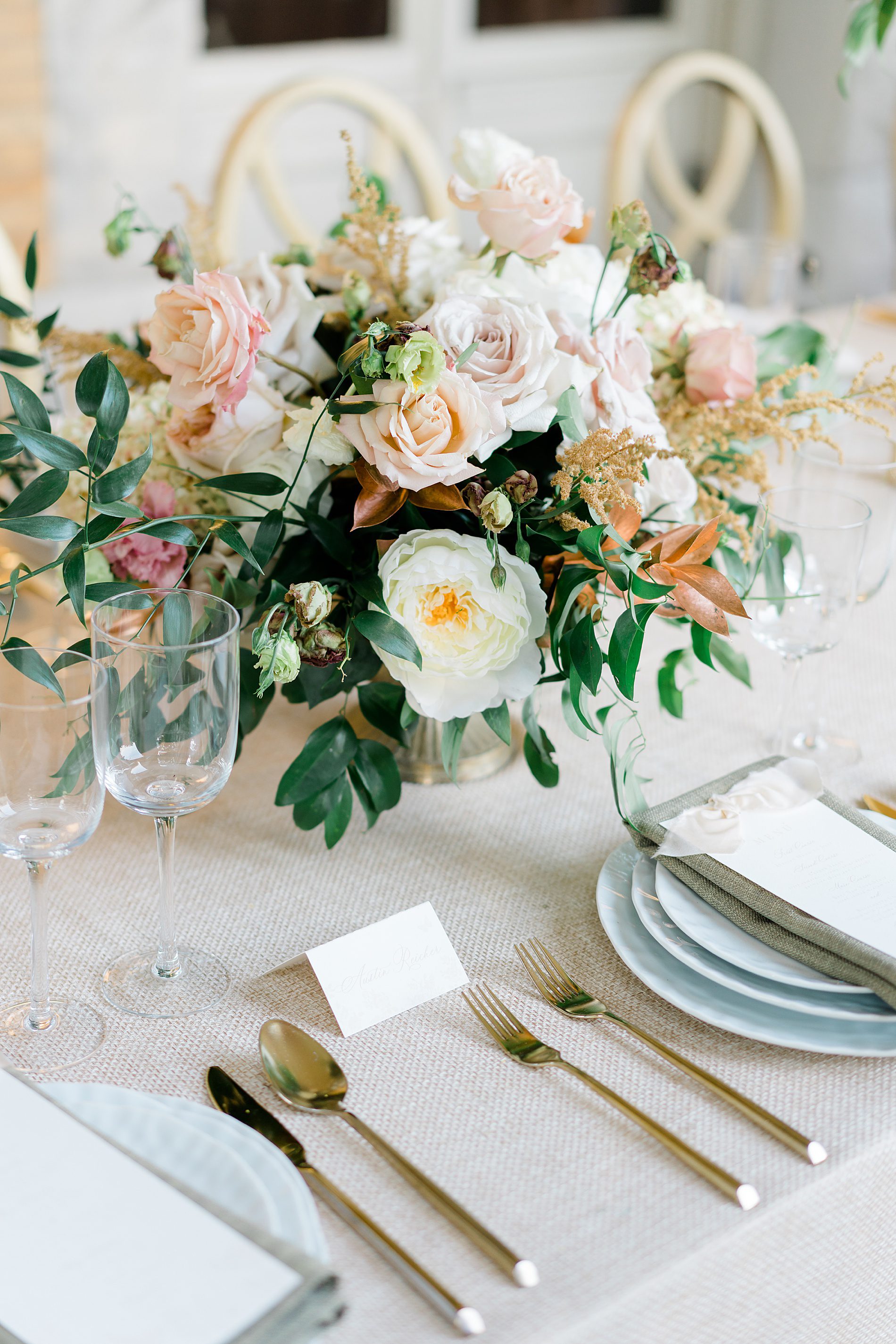 table setting at wedding