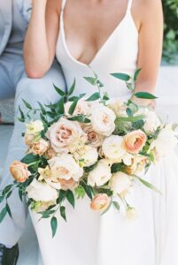elegant, light and airy wedding bouquet