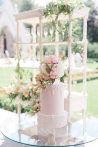 garden inspired wedding cake