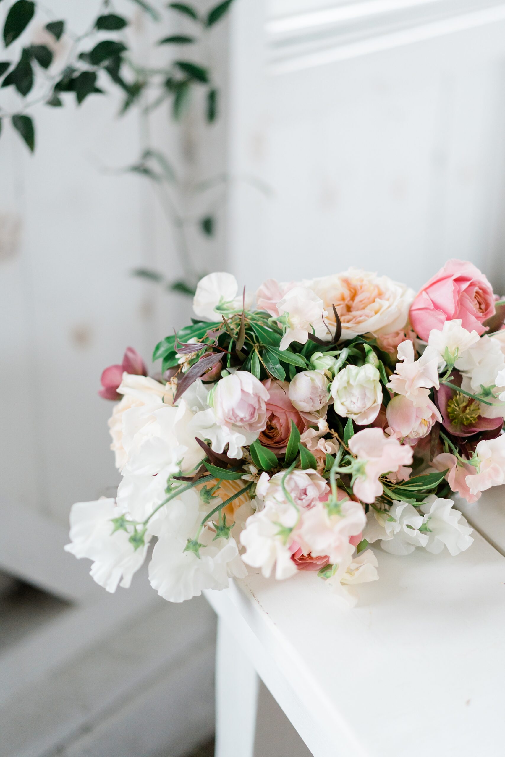 romantic blush pink and white bouquet
