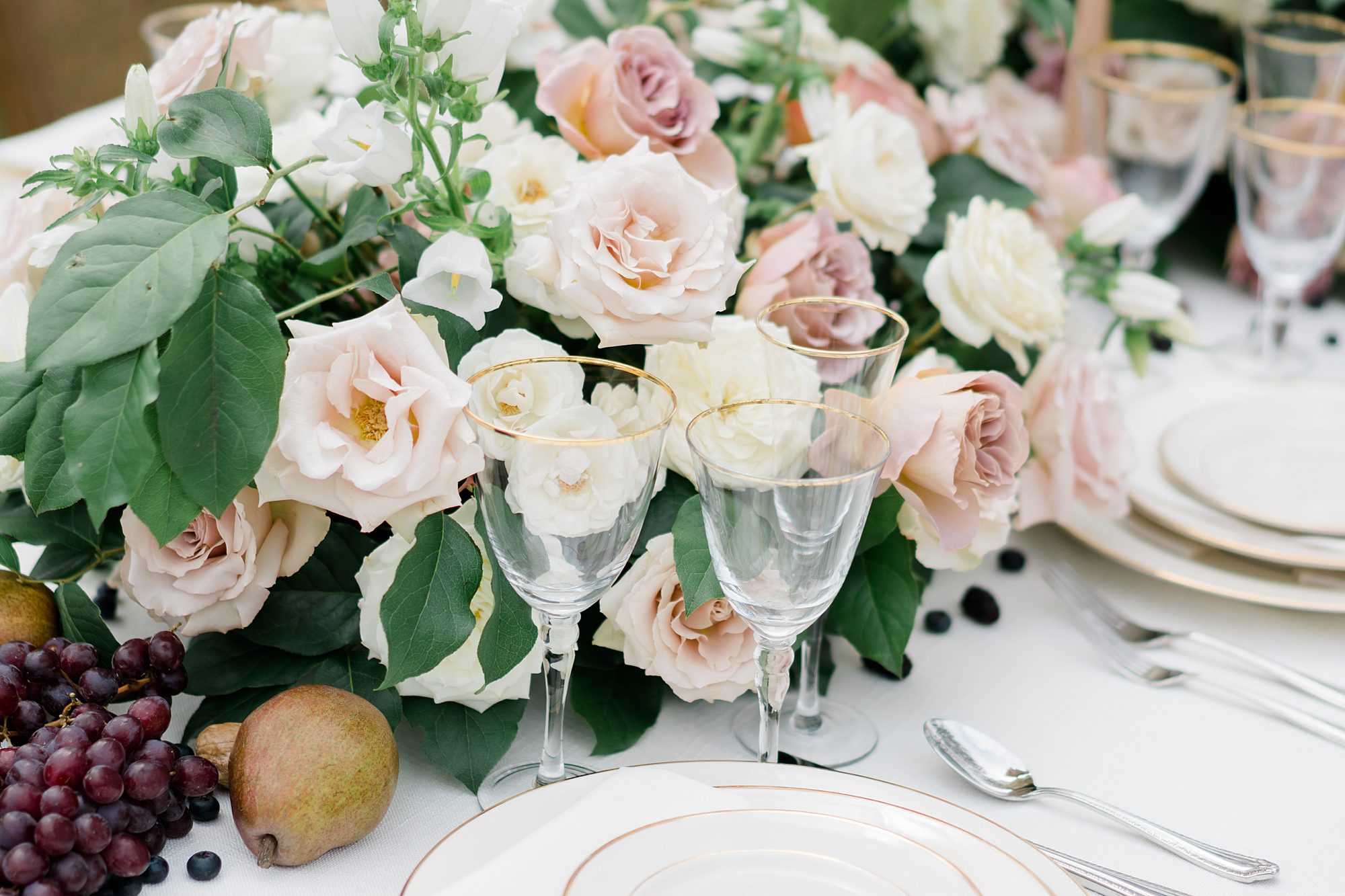 wedding tablescapes from styled wedding shoot at Salubria