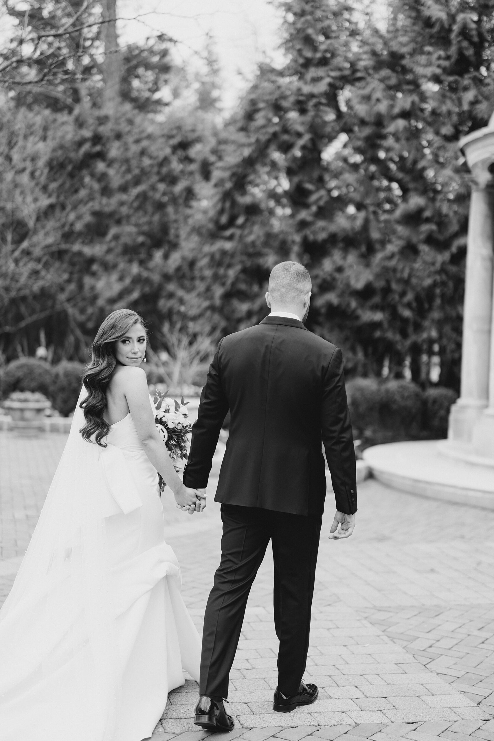 classic wedding portraits from New Jersey wedding