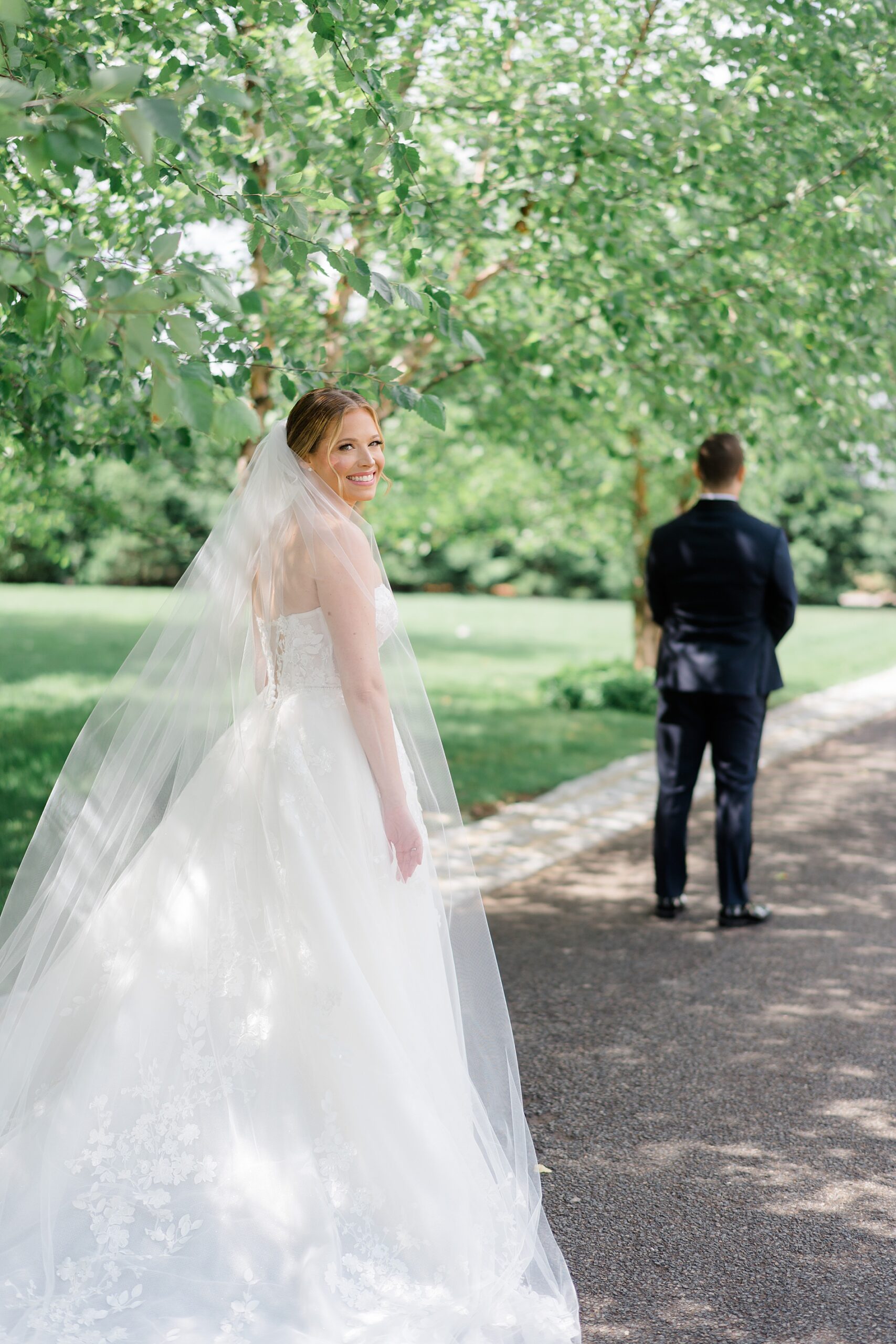 bride walks up to groom right before first look