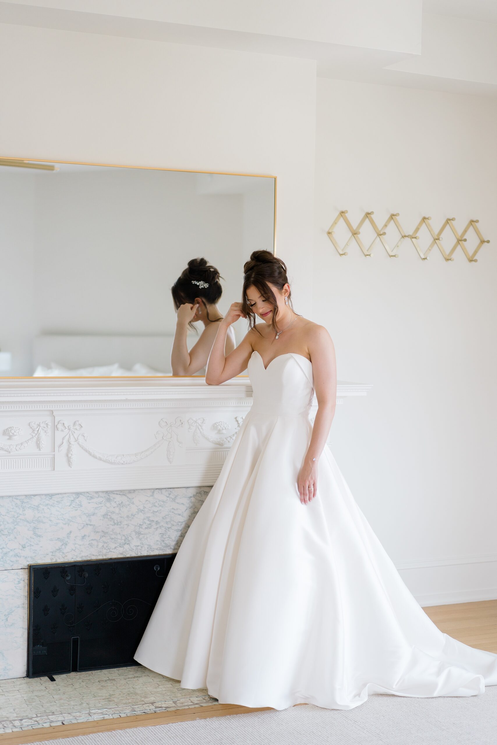 bridal portraits photographed by Pennsylvania wedding photographer Amber Dawn Photographer 