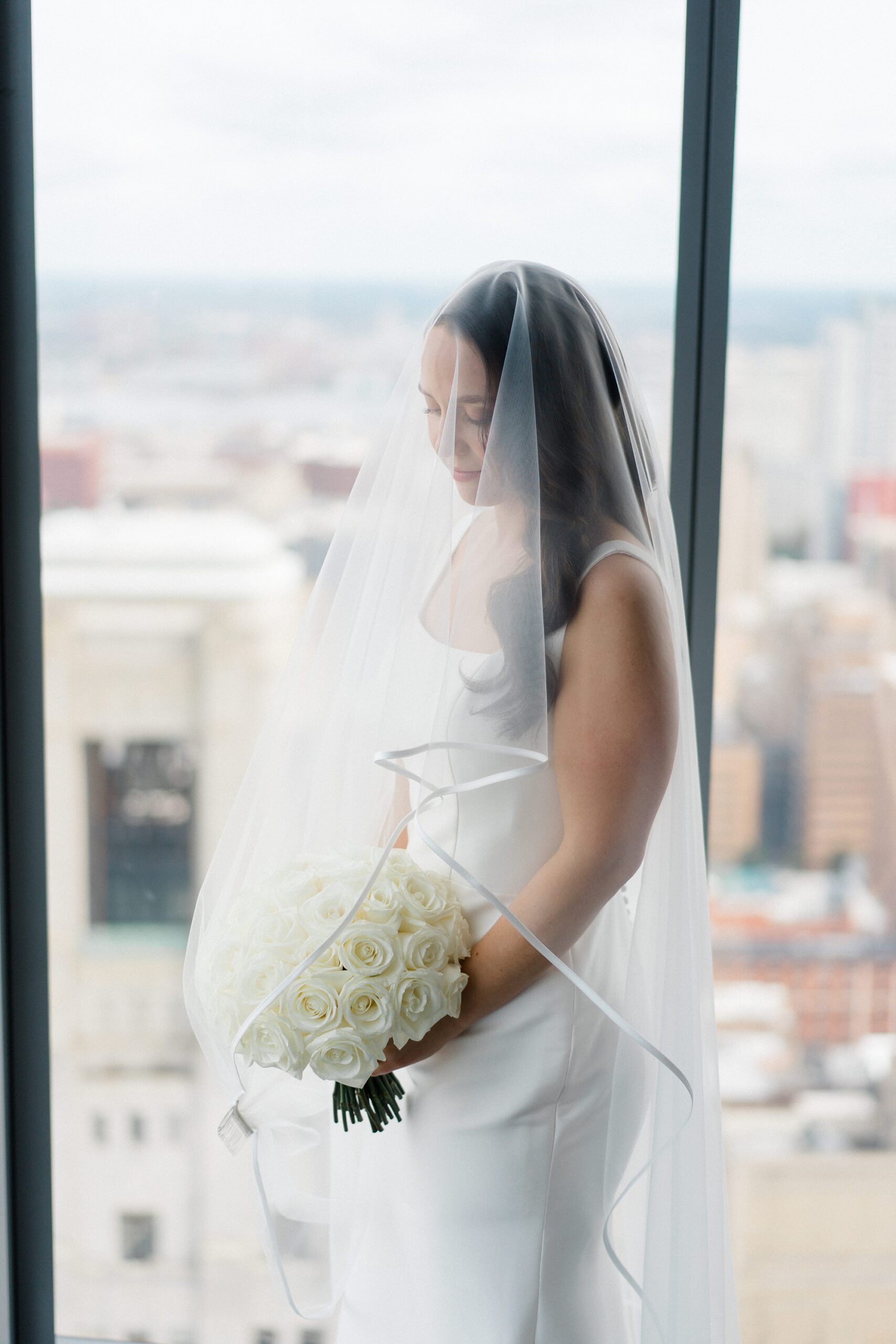 bride at the W Hotel in Philadelphia